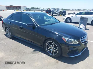 2016 Mercedes-Benz E 350 Sport с VIN WDDHF5KB2GB194239, выставлен на аукционе IAAI как лот 42488904 с пробегом 134 036 миль миль и . История ставок и продаж доступна на DreamBid. Изображение 1.