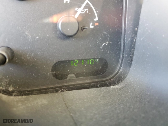 2002 Ford Explorer XLS with VIN 1FMZU72E32ZB26327, listed as a Copart auction lot 48539605 with 121,104 mi miles and Salvage Title. Bid and sale history available at carsss.com. Image 9.