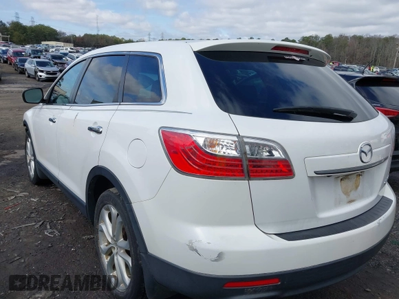 2011 Mazda CX-9 Grand Touring with VIN JM3TB2DA8B0301776, listed as a IAAI auction lot 41582526 with 233,661 mi miles. Bid and sale history available at carsss.com. Image 3.