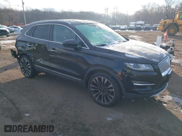 2019 Lincoln MKC Reserve with VIN 5LMTJ3DH1KUL01408, listed as a IAAI auction lot 41396256 with 75,769 mi miles. Bid and sale history available at carsss.com. Image 1.
