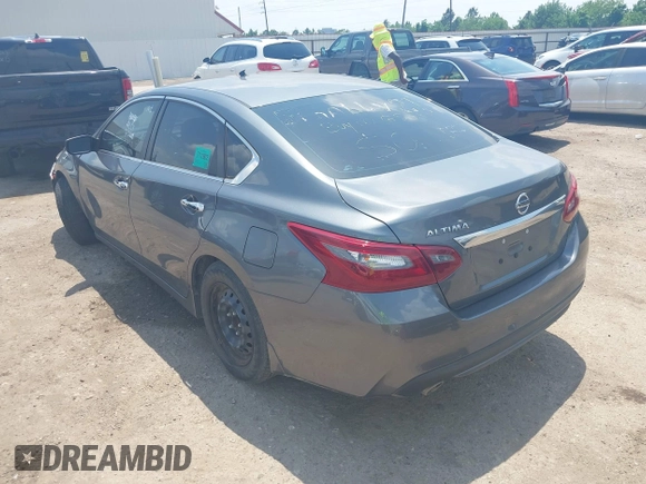 2018 Nissan Altima SV with VIN 1N4AL3AP9JC245829, listed as a IAAI auction lot 42129170 with 54,395 mi miles and . Bid and sale history available at carsss.com. Image 3.