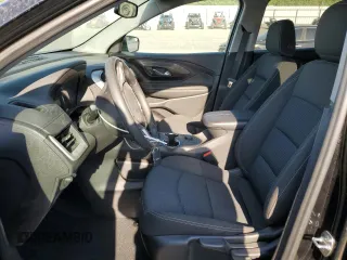 2024 GMC Terrain SLE z VIN 3GKALMEGXRL315692, wystawiony jako Copart lot #60173555 z przebiegiem 20 270 mil mil oraz Czysty tytuł • Clean title. Historia ofert i sprzedaży dostępna na DreamBid. Obrazek 7.
