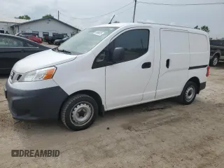 2017 Nissan NV200 S z VIN 3N6CM0KN8HK699308, wystawiony jako Copart lot #60890875 z przebiegiem 249 074 mil mil oraz Czysty tytuł • Clean title. Historia ofert i sprzedaży dostępna na DreamBid. Obrazek 1.