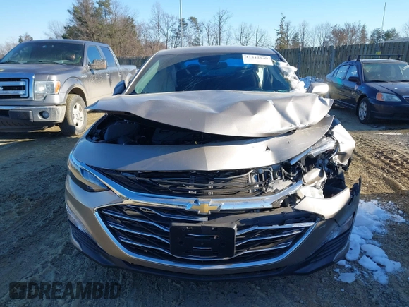 2024 Chevrolet Malibu LT with VIN 1G1ZD5ST8RF234051, listed as a IAAI auction lot 41312949 with 5,581 mi miles and . Bid and sale history available at DreamBid. Image 12.