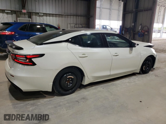 2020 Nissan Maxima SR z VIN 1N4AA6EV5LC374850, wystawiony jako Copart lot #55486855 z przebiegiem 127 967 mil mil oraz Szkoda całkowita • Salvage title. Historia ofert i sprzedaży dostępna na DreamBid. Obrazek 3.