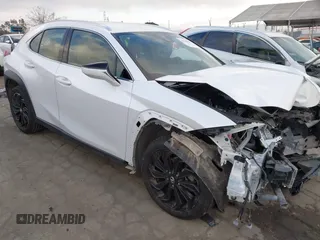 2021 Lexus UX with VIN JTHX3JBH6M2042096, listed as a IAAI auction lot 41348988 with 62,463 mi miles. Bid and sale history available at carsss.com. Image 1.