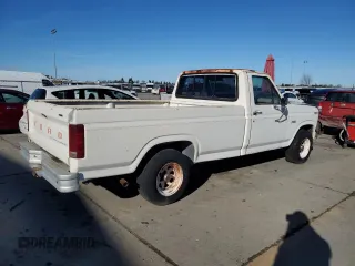 1985 Ford F-150 with VIN 1FTDF15YXFPA97115, listed as a Copart auction lot 87000634 with 28,229 mi miles and Clean Title. Bid and sale history available at carsss.com. Image 3.