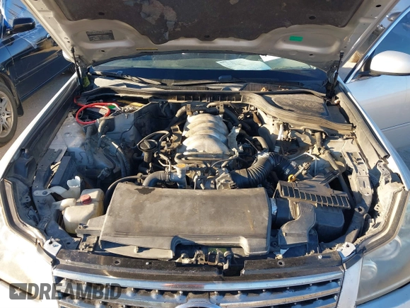 2007 Infiniti M45 Sdn with VIN JNKBY01E37M404102, listed as a IAAI auction lot 41234471 with 200,674 mi miles. Bid and sale history available at carsss.com. Image 10.