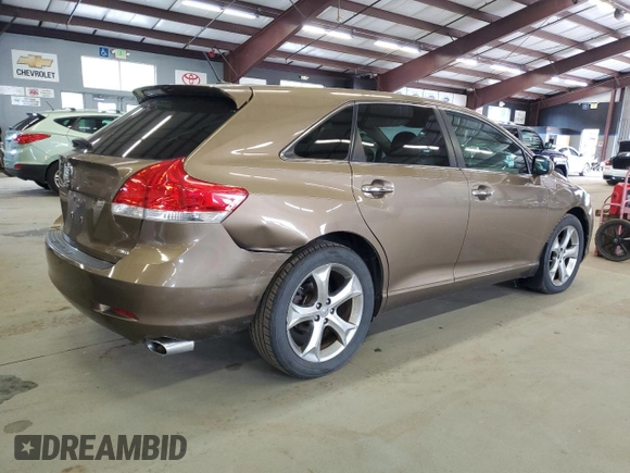 2010 Toyota Venza z VIN 4T3BK3BB7AU028510, wystawiony jako Copart lot #57777535 z przebiegiem 180 343 mil mil oraz Czysty tytuł • Clean title. Historia ofert i sprzedaży dostępna na DreamBid. Obrazek 3.