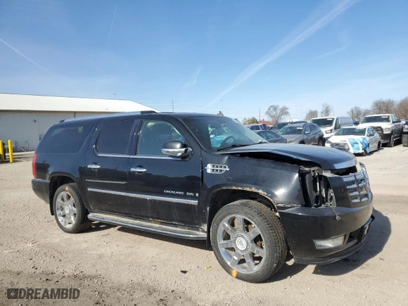 2008 Cadillac Escalade ESV with VIN 1GYFK66838R230685, listed as a Copart auction lot 48529765 with 245,996 mi miles and Salvage Title. Bid and sale history available at carsss.com. Image 4.