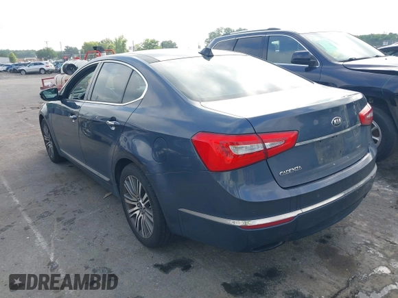 2015 Kia Cadenza Premium z VIN KNALN4D75F5174460, wystawiony jako IAAI lot #42521576 z przebiegiem 172 375 mil mil oraz . Historia ofert i sprzedaży dostępna na DreamBid. Obrazek 3.