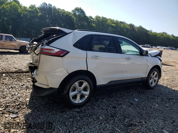 2022 Ford Edge SE with VIN 2FMPK4G98NBB10011, listed as a Copart auction lot 56198525 with 35,343 mi miles and Salvage title. Bid and sale history available at DreamBid. Image 3.