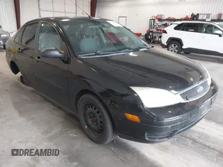 2006 Ford Focus S with VIN 1FAFP34N06W255384, listed as a IAAI auction lot 42608982 with 146,186 mi miles and . Bid and sale history available at DreamBid. Image 1.