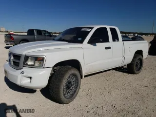 2011 Ram Dakota Bighorn/Lonestar with VIN 1D7RE3BKXBS606606, listed as a Copart auction lot 81838074 with 189,731 mi miles and Salvage Title. Bid and sale history available at carsss.com. Image 1.