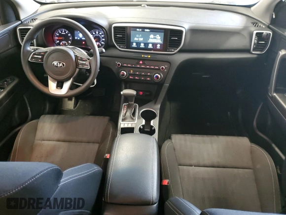 2022 Kia Sportage LX with VIN KNDPMCAC6N7962671, listed as a Copart auction lot 49358555 with 33,813 mi miles and Salvage Title. Bid and sale history available at carsss.com. Image 8.