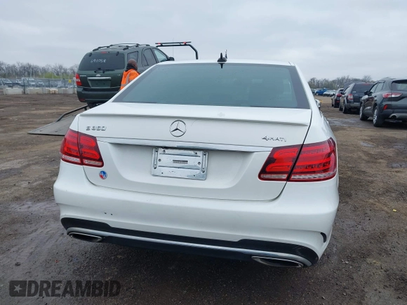 2015 Mercedes-Benz E 350 Luxury with VIN WDDHF8JB1FB105424, listed as a IAAI auction lot 42007986 with 122,308 mi miles and . Bid and sale history available at DreamBid. Image 16.