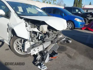 2016 Toyota Prius Four with VIN JTDKARFU4G3525589, listed as a IAAI auction lot 41612929 with 197,114 mi miles. Bid and sale history available at carsss.com. Image 16.