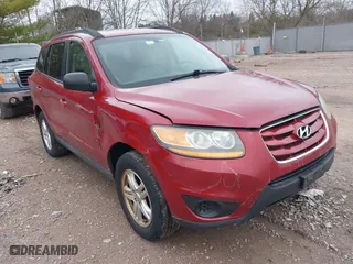 2011 Hyundai Santa Fe GLS with VIN 5XYZGDAB4BG024521, listed as a IAAI auction lot 42083231 with 212,216 mi miles. Bid and sale history available at carsss.com. Image 1.