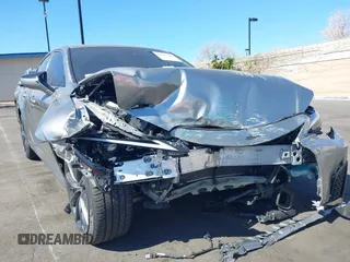 2022 Lexus IS 350 F Sport z VIN JTHGZ1B21N5049662, wystawiony jako IAAI lot #41621007 z przebiegiem 39 045 mil mil oraz . Historia ofert i sprzedaży dostępna na DreamBid. Obrazek 6.