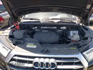 2018 Audi Q5 Premium Plus z VIN WA1BNAFY7J2094777, wystawiony jako IAAI lot #42265300 z przebiegiem Nie podano mil oraz . Historia ofert i sprzedaży dostępna na DreamBid. Obrazek 10.