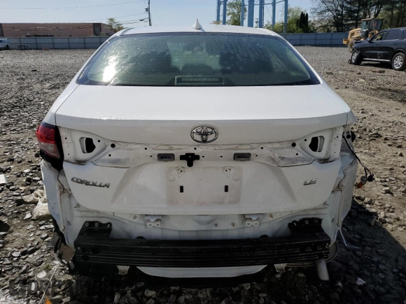 2021 Toyota Corolla LE with VIN JTDEPMAE5MJ132786, listed as a Copart auction lot 54755225 with 44,684 mi miles and Salvage Title. Bid and sale history available at DreamBid. Image 6.