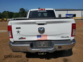 2021 Ram 2500 Big Horn z VIN 3C6UR5DL2MG627980, wystawiony jako Copart lot #51838145 z przebiegiem 130 024 mil mil oraz Szkoda całkowita • Salvage title. Historia ofert i sprzedaży dostępna na DreamBid. Obrazek 6.
