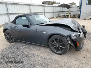 2016 Mazda MX-5 Miata Club z VIN JM1NDAC73G0103805, wystawiony jako Copart lot #51724195 z przebiegiem 76 522 mil mil oraz Szkoda całkowita • Salvage title. Historia ofert i sprzedaży dostępna na DreamBid. Obrazek 4.