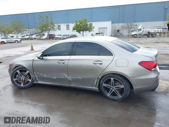 2019 Mercedes-Benz A 220 with VIN WDD3G4EB8KW018438, listed as a IAAI auction lot 41594358 with 60,434 mi miles and . Bid and sale history available at DreamBid. Image 14.