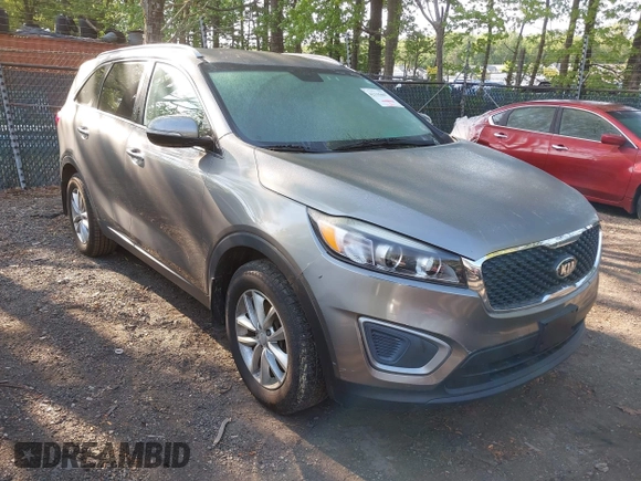 2017 Kia Sorento LX with VIN 5XYPG4A36HG279857, listed as a IAAI auction lot 42115007 with 112,592 mi miles. Bid and sale history available at carsss.com. Image 1.