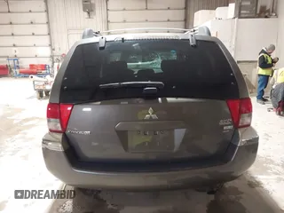 2004 Mitsubishi Endeavor XLS z VIN 4A4MN31S44E054150, wystawiony jako IAAI lot #41867238 z przebiegiem 200 239 mil mil oraz . Historia ofert i sprzedaży dostępna na DreamBid. Obrazek 17.