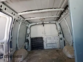2007 Chevrolet Express Cargo z VIN 1GCFG15X871251452, wystawiony jako Copart lot #60542685 z przebiegiem 278 825 mil mil oraz Szkoda całkowita • Salvage title. Historia ofert i sprzedaży dostępna na DreamBid. Obrazek 10.