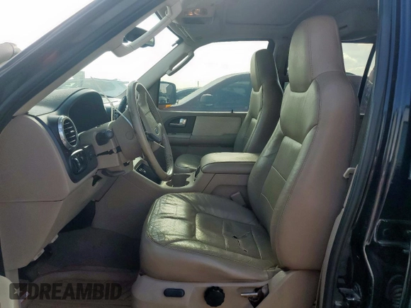 2004 Ford Expedition Eddie Bauer z VIN 1FMFU17L94LB02594, wystawiony jako Copart lot #55357975 z przebiegiem 104 450 mil mil oraz Szkoda całkowita • Salvage title. Historia ofert i sprzedaży dostępna na DreamBid. Obrazek 7.