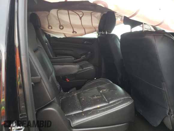 2017 Chevrolet Suburban Premier z VIN 1GNSKJKC3HR322324, wystawiony jako Copart lot #55039595 z przebiegiem 150 117 mil mil oraz Szkoda całkowita • Salvage title. Historia ofert i sprzedaży dostępna na DreamBid. Obrazek 11.