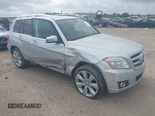2011 Mercedes-Benz GLK 350 with VIN WDCGG5GB5BF574800, listed as a IAAI auction lot 41937786 with 61,521 mi miles and . Bid and sale history available at DreamBid. Image 1.