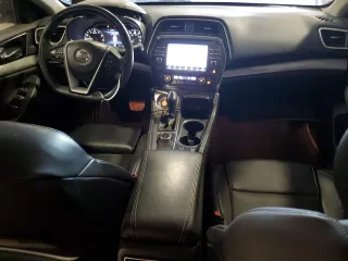 2017 Nissan Maxima Platinum with VIN 1N4AA6APXHC439724, listed as a Copart auction lot 64368725 with 110,495 mi miles and Salvage title. Bid and sale history available at DreamBid. Image 8.