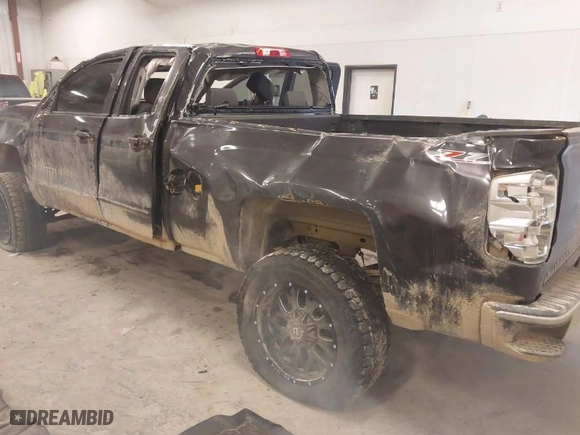 2015 Chevrolet Silverado 1500 LT with VIN 1GCVKRECXFZ354846, listed as a IAAI auction lot 41252244 with 216,467 mi miles. Bid and sale history available at carsss.com. Image 3.