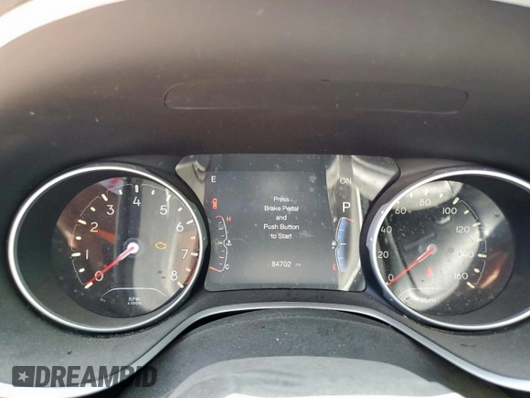 2018 Jeep Compass Latitude with VIN 3C4NJCBB7JT300156, listed as a Copart auction lot 58163375 with 84,702 mi miles and Salvage title. Bid and sale history available at DreamBid. Image 9.