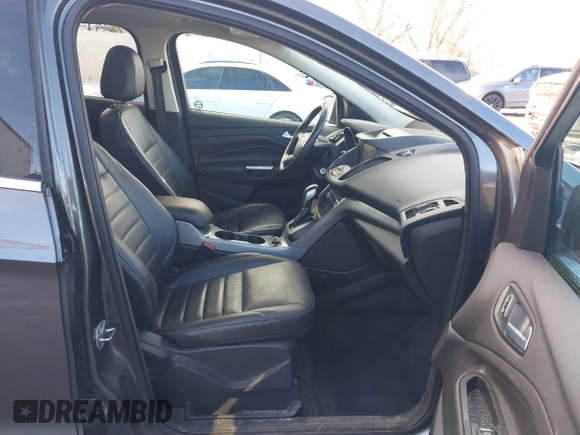 2015 Ford Escape SE with VIN 1FMCU9G98FUA70885, listed as a IAAI auction lot 41608240 with 54,802 mi miles. Bid and sale history available at carsss.com. Image 5.