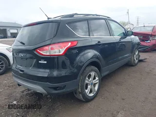 2013 Ford Escape SE with VIN 1FMCU0GX6DUC98598, listed as a IAAI auction lot 42133641 with 174,111 mi miles and . Bid and sale history available at DreamBid. Image 4.