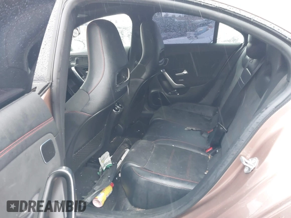 2023 Mercedes-Benz CLA 250 z VIN W1K5J4GB0PN329558, wystawiony jako IAAI lot #41776336 z przebiegiem 35 312 mil mil oraz . Historia ofert i sprzedaży dostępna na DreamBid. Obrazek 8.