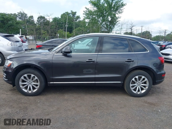 2015 Audi Q5 Premium Plus with VIN WA1LFAFP0FA139130, listed as a IAAI auction lot 42679825 with 76,853 mi miles and . Bid and sale history available at DreamBid. Image 14.