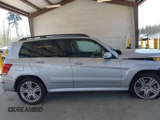 2013 Mercedes-Benz GLK 350 with VIN WDCGG8JB9DG025673, listed as a IAAI auction lot 42104497 with 164,583 mi miles and . Bid and sale history available at DreamBid. Image 13.