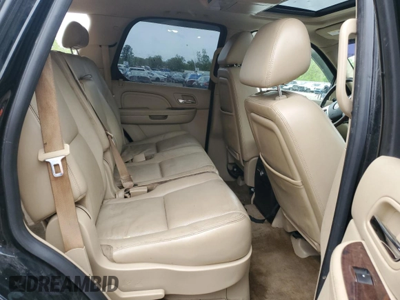 2009 Cadillac Escalade z VIN 1GYFK43589R217320, wystawiony jako Copart lot #57763045 z przebiegiem 185 818 mil mil oraz Szkoda całkowita • Salvage title. Historia ofert i sprzedaży dostępna na DreamBid. Obrazek 11.