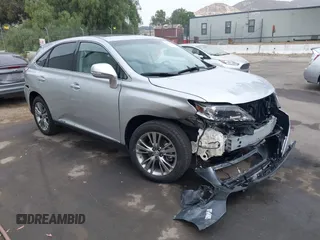 2013 Lexus RX 450h z VIN JTJZB1BA6D2410077, wystawiony jako IAAI lot #42333881 z przebiegiem 33 547 mil mil oraz . Historia ofert i sprzedaży dostępna na DreamBid. Obrazek 1.