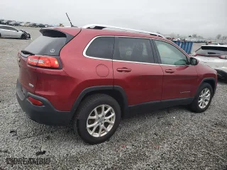 2015 Jeep Cherokee Latitude with VIN 1C4PJMCB6FW576889, listed as a Copart auction lot 51254225 with 84,753 mi miles and Salvage Title. Bid and sale history available at carsss.com. Image 3.