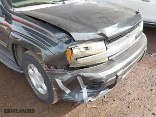 2003 Chevrolet TrailBlazer LT with VIN 1GNDT13S632320242, listed as a IAAI auction lot 41896765 with 157,625 mi miles. Bid and sale history available at carsss.com. Image 6.