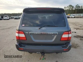 2006 Toyota Land Cruiser with VIN JTEHT05J962083786, listed as a Copart auction lot 84696924 with 210,483 mi miles and Salvage Title. Bid and sale history available at carsss.com. Image 6.
