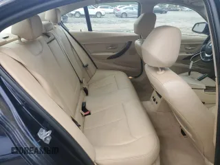 2015 BMW 3 Series 328i xDrive с VIN WBA3B5G52FNS13532, выставлен на аукционе Copart как лот 58327295 с пробегом 118 337 миль миль и Чистый • Clean title. История ставок и продаж доступна на DreamBid. Изображение 10.