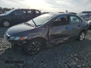 2010 Honda Civic z VIN 2HGFA1F27AH041469, wystawiony jako Copart lot #48754775 z przebiegiem Nie podano mil oraz Nie do naprawy • Non repairable. Historia ofert i sprzedaży dostępna na DreamBid. Obrazek 1.