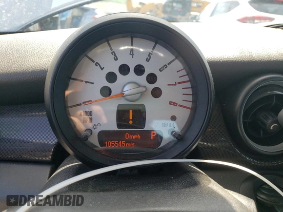 2011 MINI Hardtop S with VIN WMWSV3C57BTY14891, listed as a Copart auction lot 55833895 with 105,545 mi miles and Clean Title. Bid and sale history available at DreamBid. Image 9.